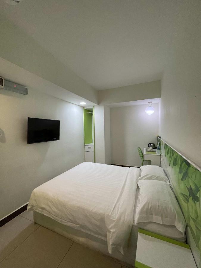 กรีน แอปเปิ้ล บูทิก โฮเต็ล Hotel โกตาคินาบาลู ภายนอก รูปภาพ