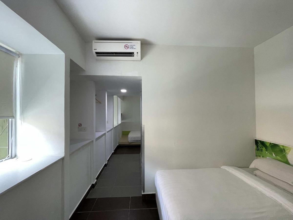 กรีน แอปเปิ้ล บูทิก โฮเต็ล Hotel โกตาคินาบาลู ภายนอก รูปภาพ